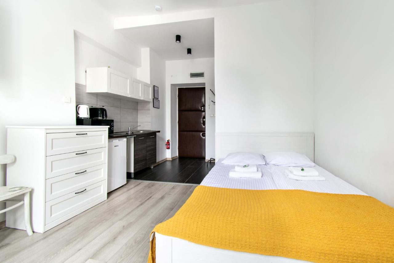 Classic Pilsudskiego Street Apartment Krakau