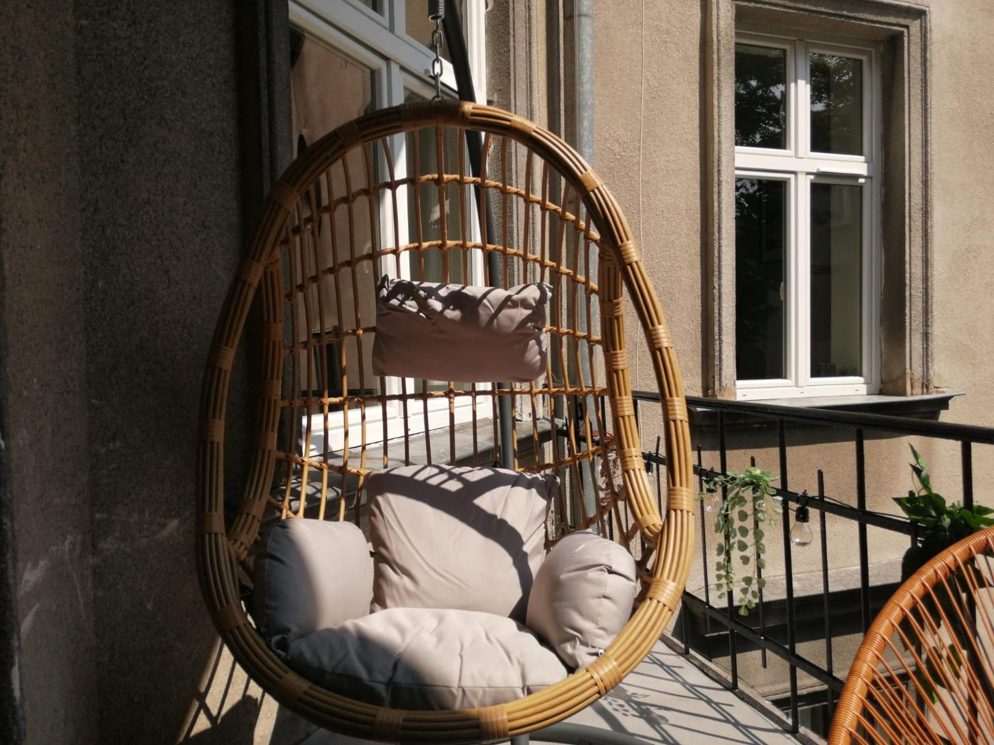 Classic Pilsudskiego Street Apartment *